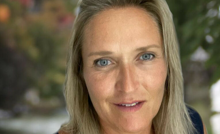Nadia Beland REMAX Samara 2