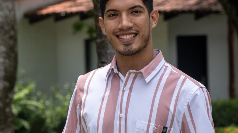 Naum Flores Cano photo