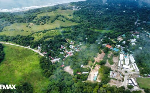 Prime Commercial Lot on Route 160 – Esperanza Intersection, Nosara