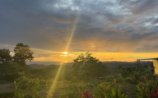 Villa El Cielo, Off-Grid Luxury Home