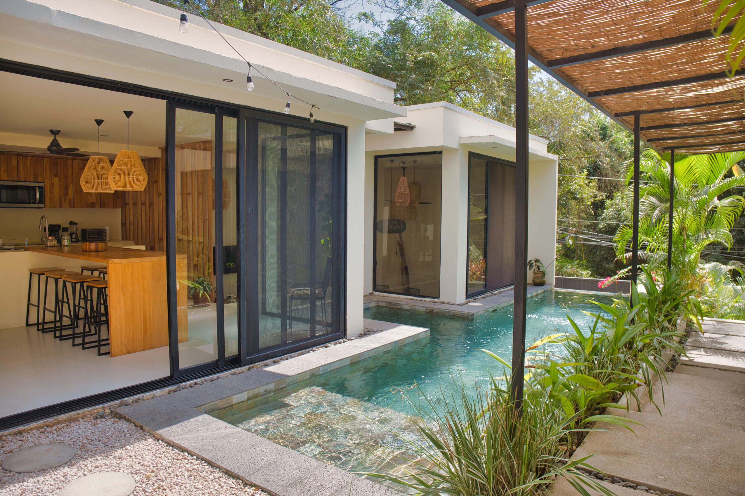 Prime Real Estate: Tropical Villa 5 min from Playa Pelada