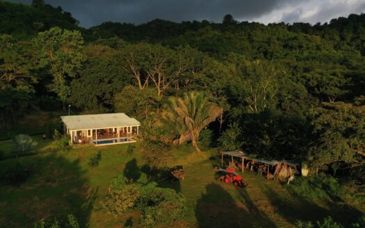 Ocean View Villa for Sale in Playa Coyote, Guanacaste | Villa Dogil