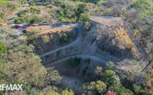 Peaceful Mountain View Lot 2 – 360° Mountain Views